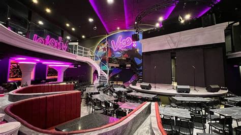 VICE Comedy Club .